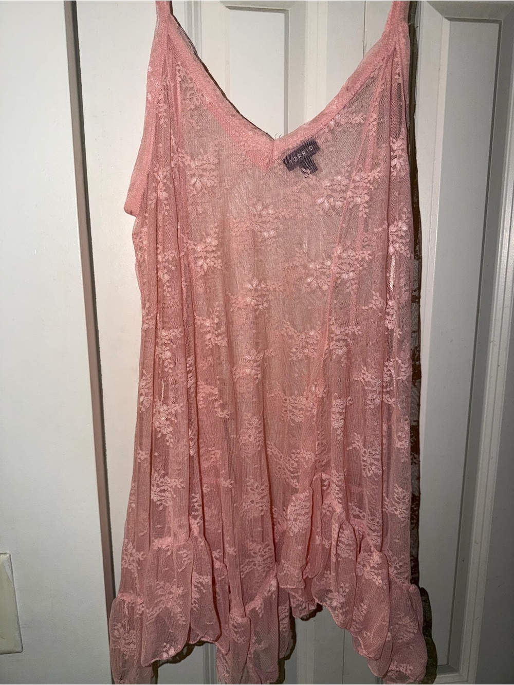 Torrid blush pink lace tank